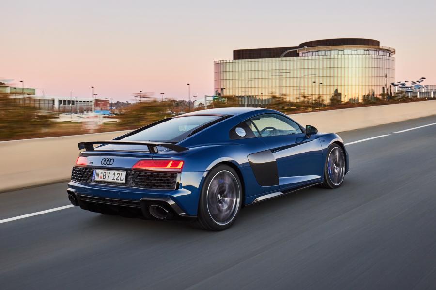  Audi R8 V10 Performance 2020 года  (AU) (фото 15 из 36)